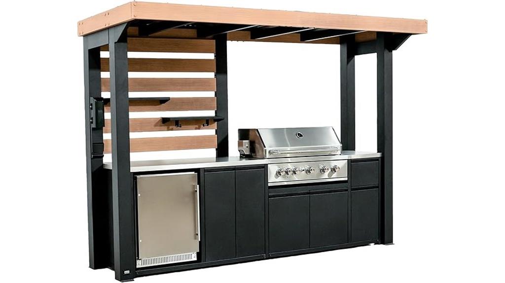 outdoor kitchen with grill