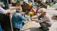 How To Spread Joy: 99 Random Acts Of Kindness